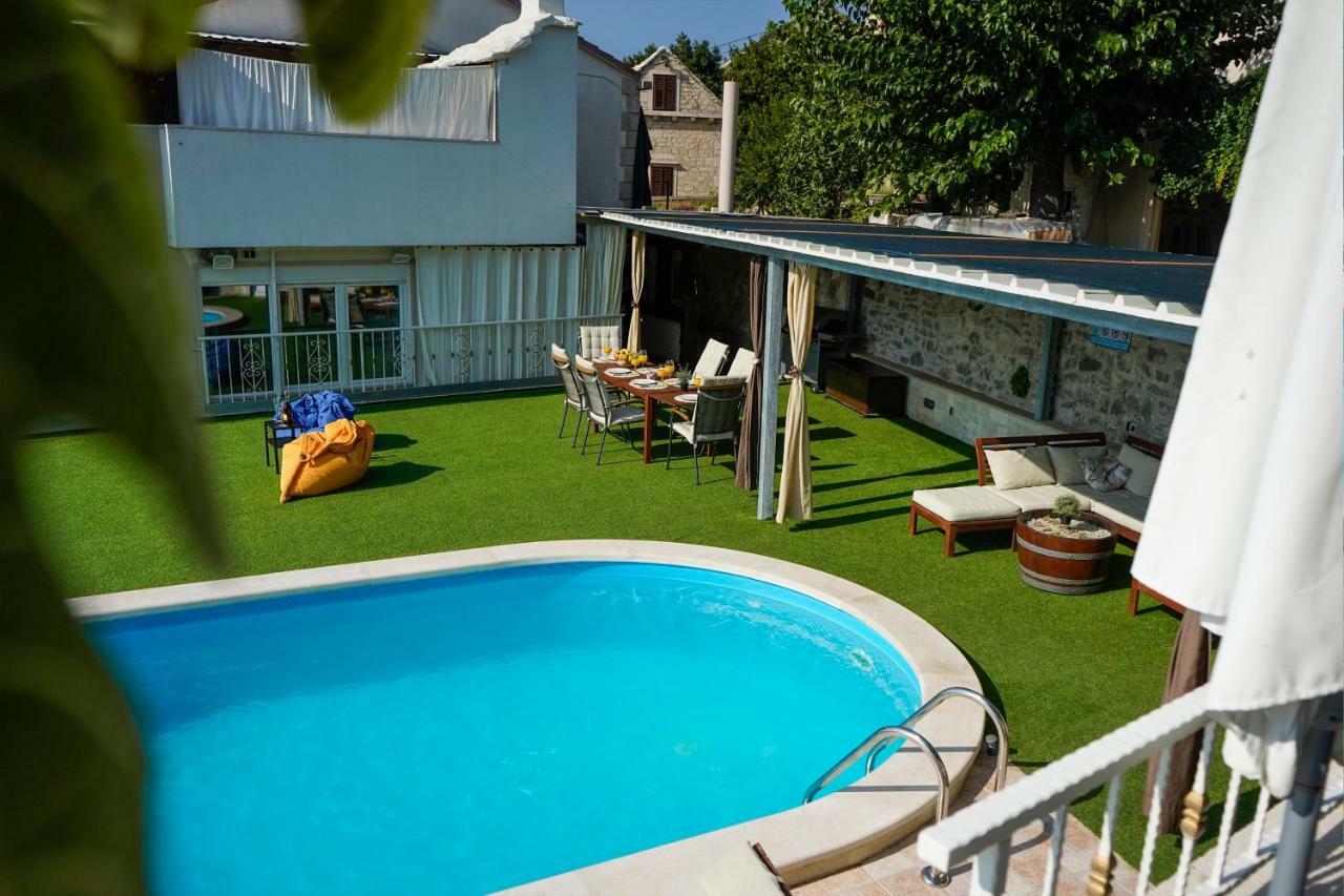 Holiday Home Gustirna Selca  Esterno foto